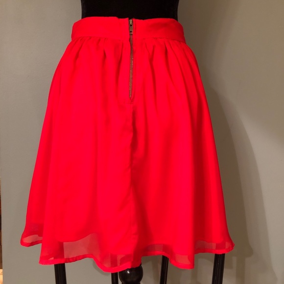 Red Layered Skirt - Picture 3 of 3